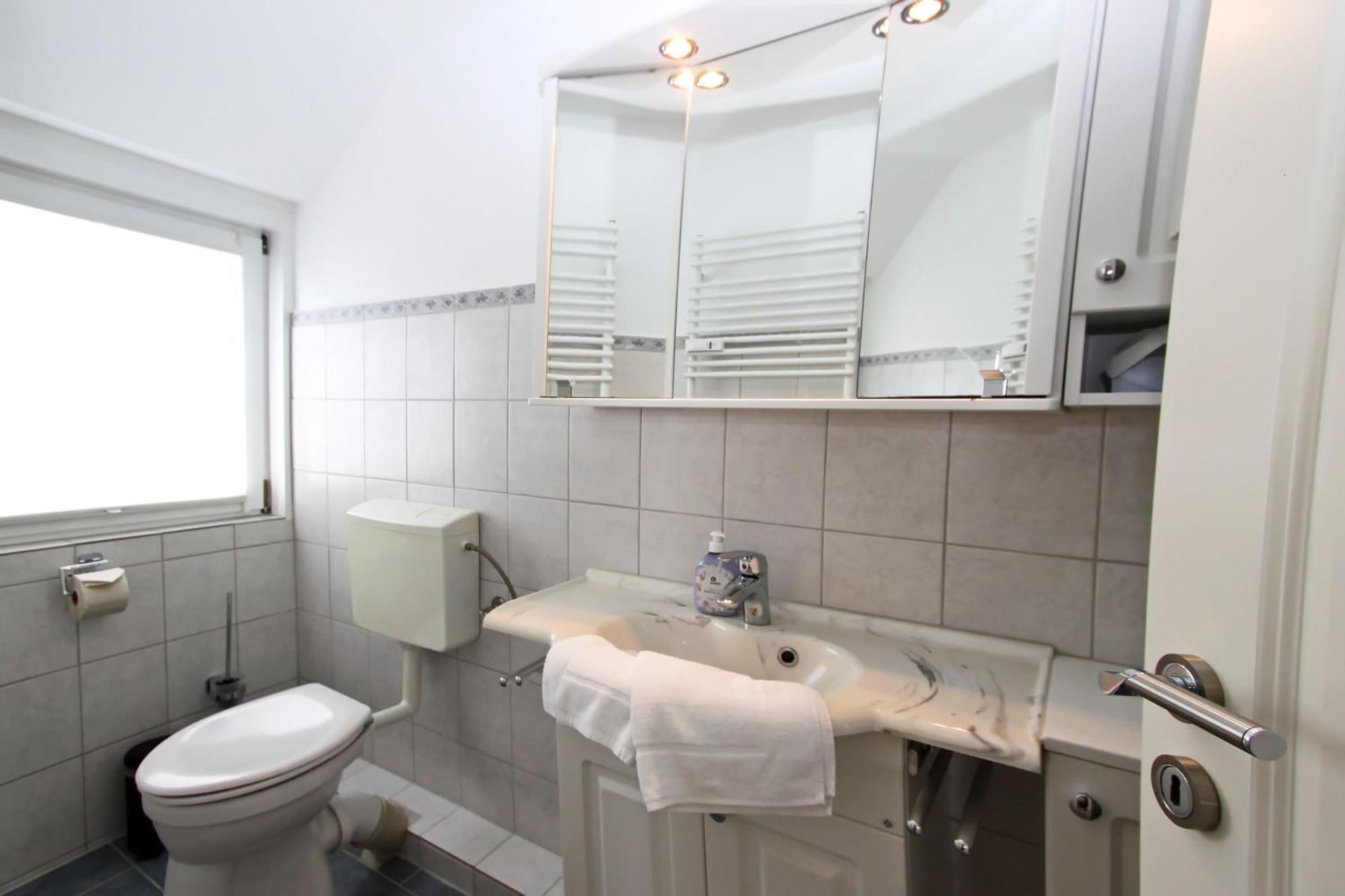 Senhues, App 7 Apartment *
